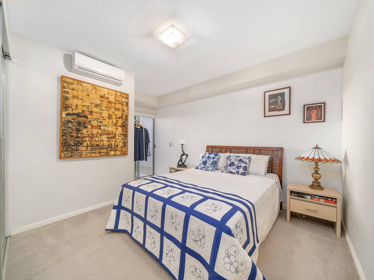 185 Redcliffe Parade, REDCLIFFE - Thumbnail 14