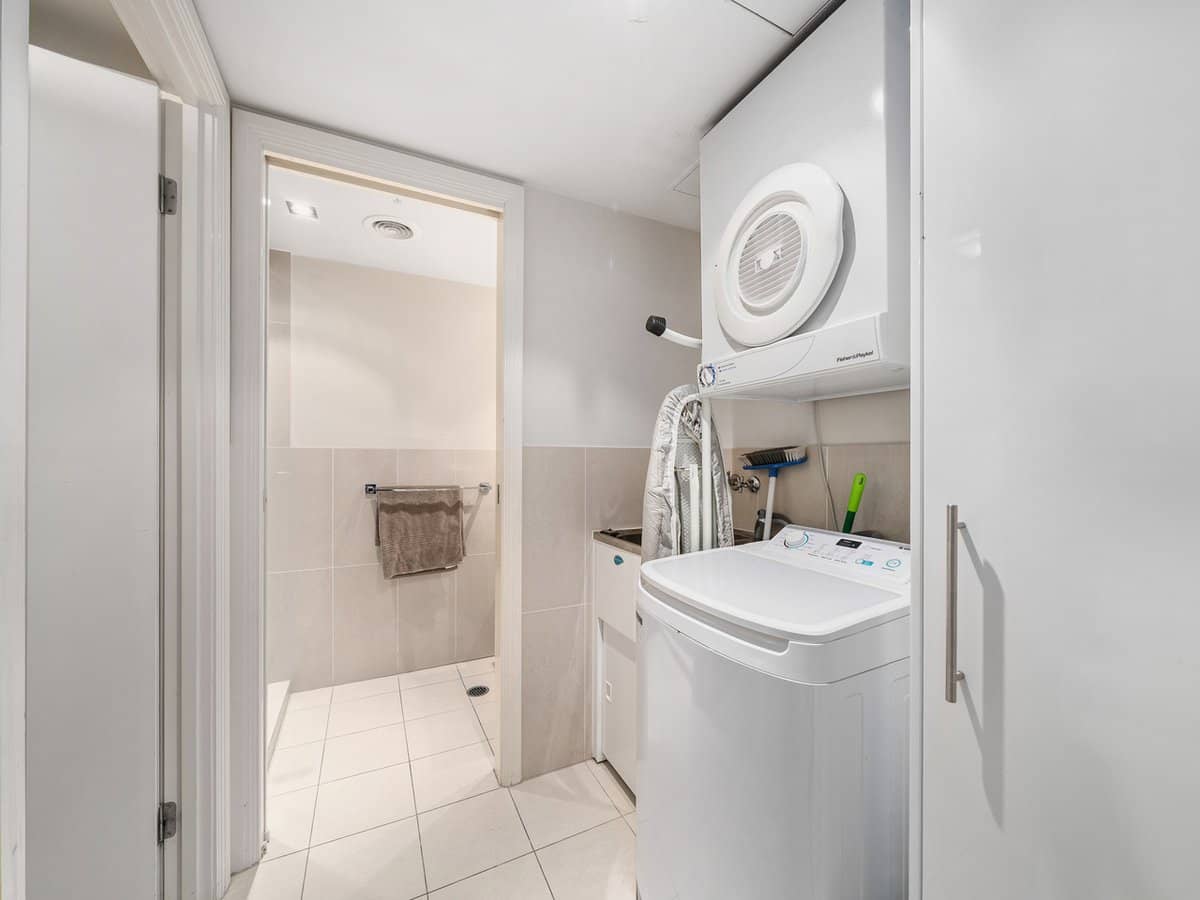 185 Redcliffe Parade, REDCLIFFE - Thumbnail 15