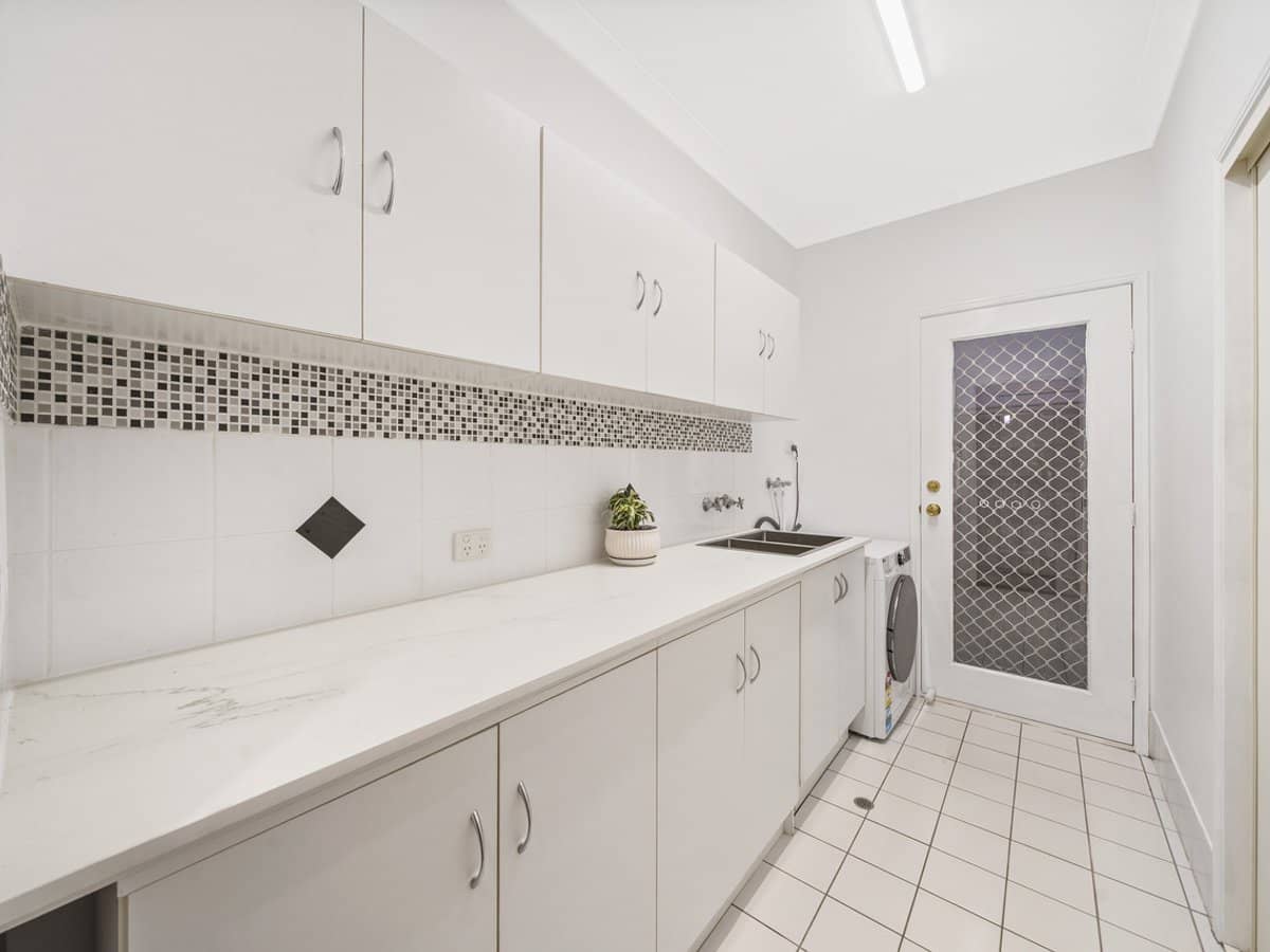 11 Tramore Street, MARGATE - Thumbnail 27