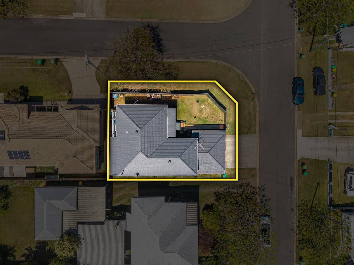 24 Bradley Road, CLONTARF - Thumbnail 8