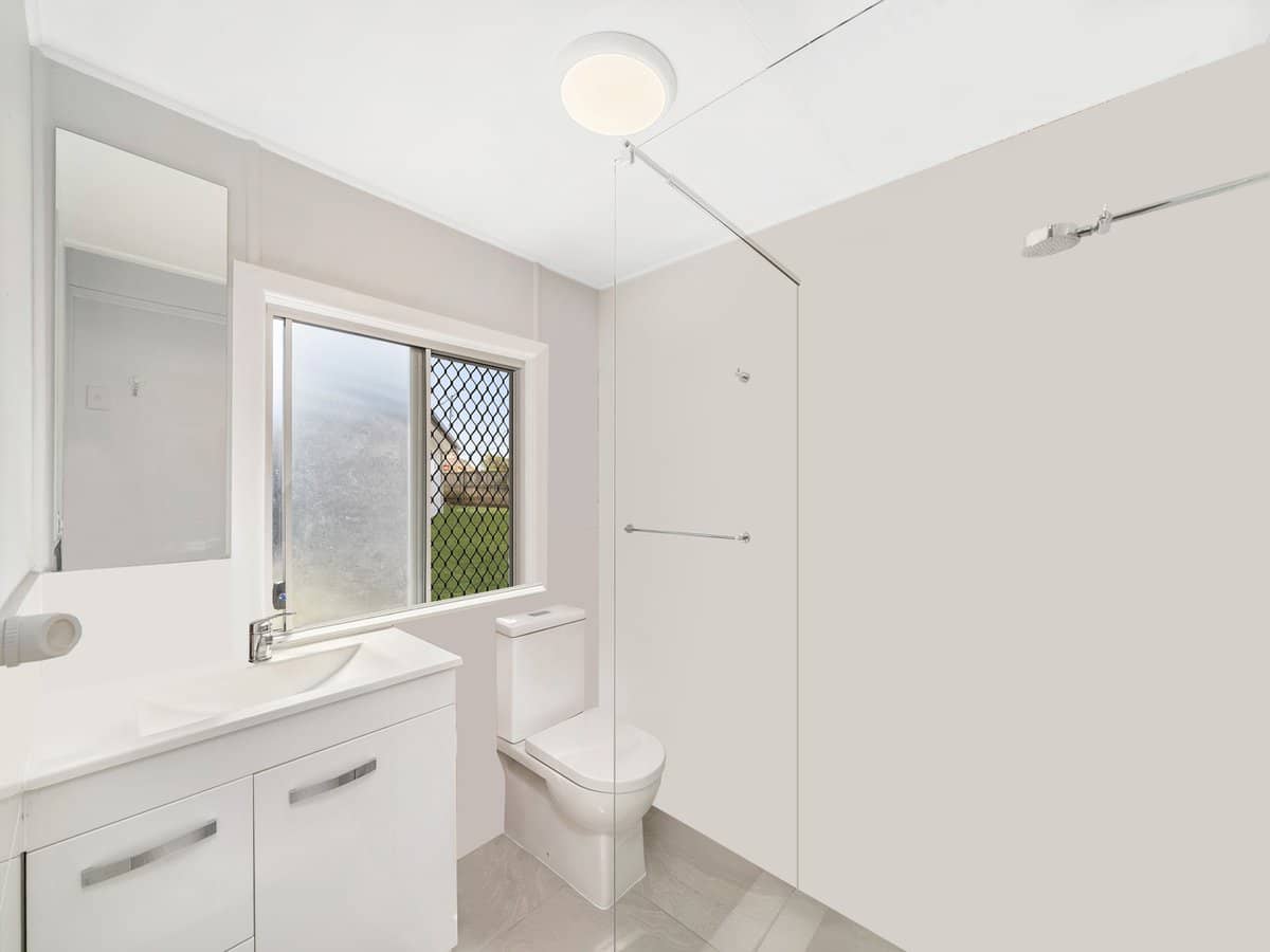 24 Bradley Road, CLONTARF - Thumbnail 11