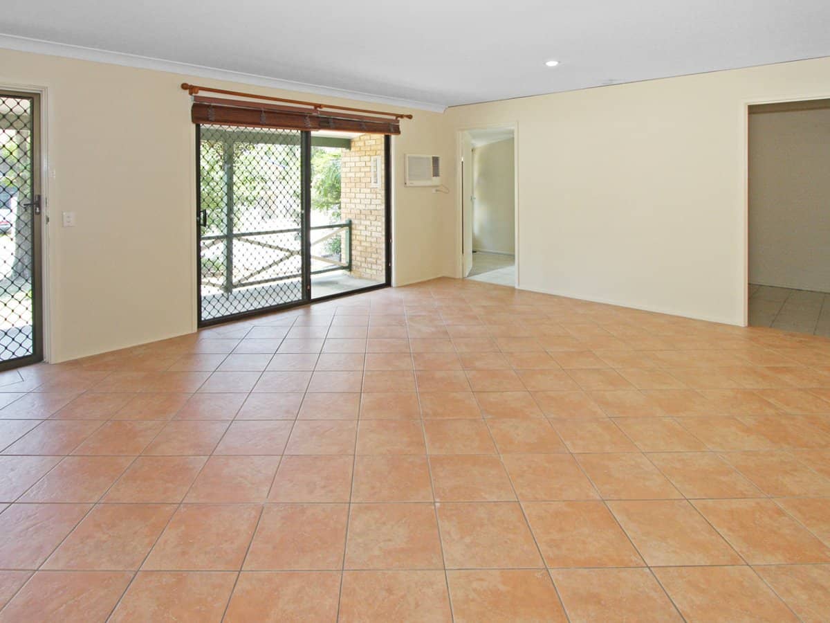 29 Forrest Avenue, MOLENDINAR - Thumbnail 3