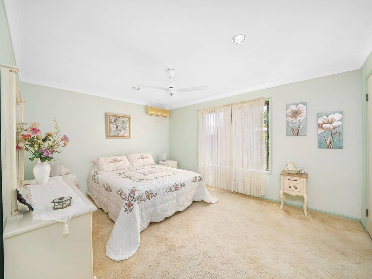 18 Featherstone Street, KIPPA-RING - Thumbnail 18