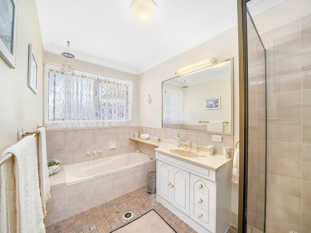 18 Featherstone Street, KIPPA-RING - Thumbnail 20