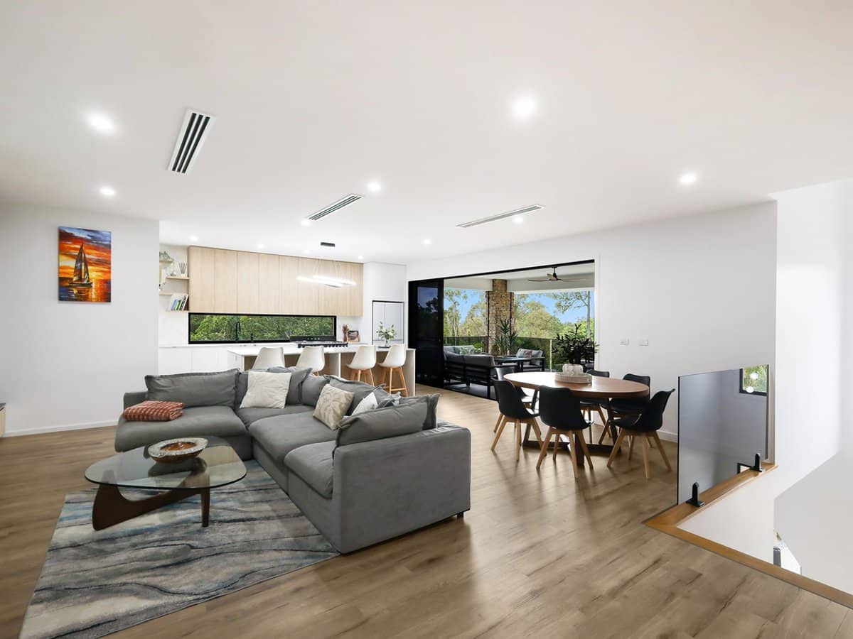 11 Brushwood Drive, PARKWOOD - Thumbnail 18