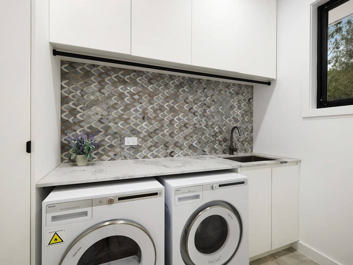 11 Brushwood Drive, PARKWOOD - Thumbnail 29