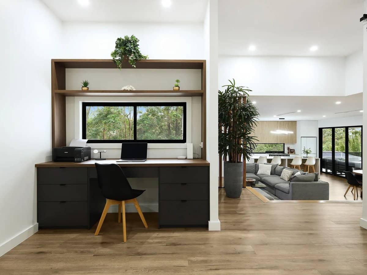 11 Brushwood Drive, PARKWOOD - Thumbnail 8