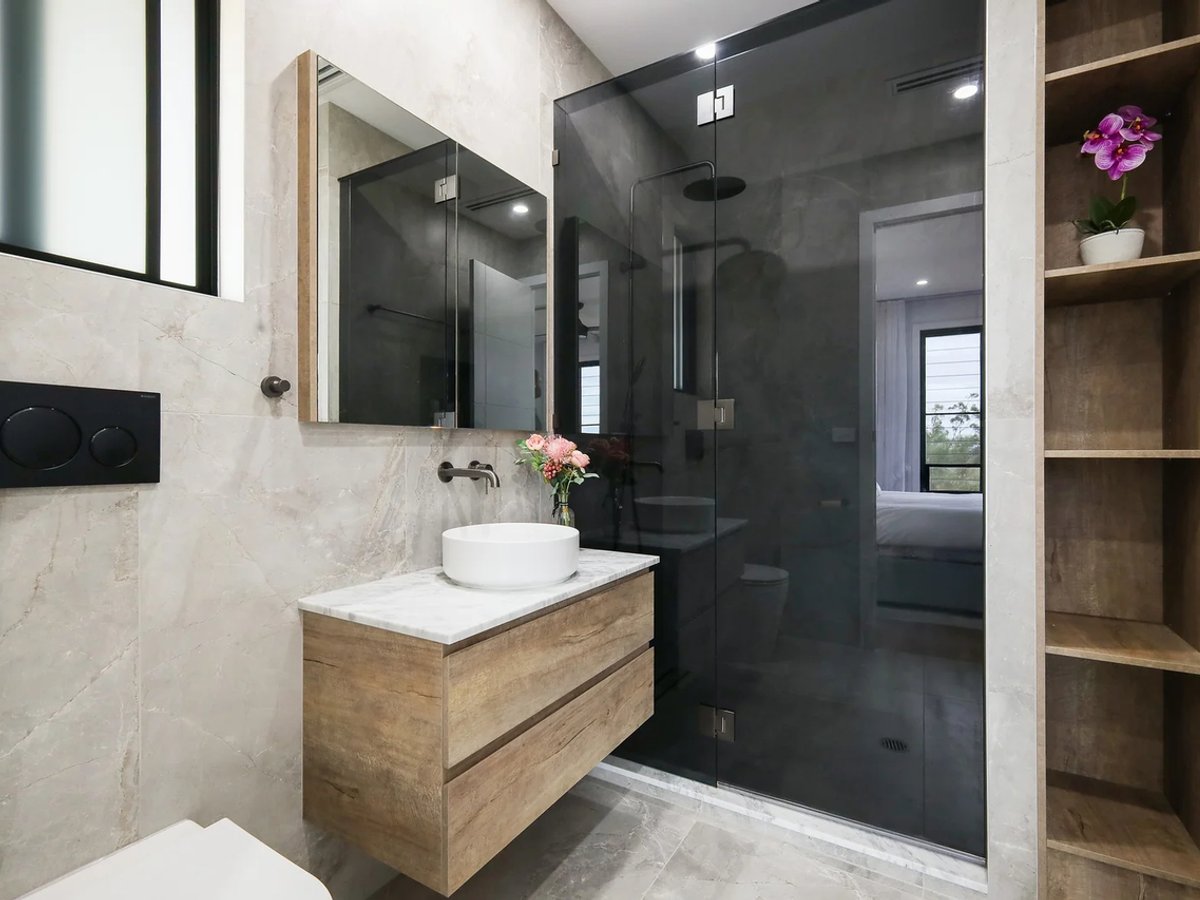 11 Brushwood Drive, PARKWOOD - Thumbnail 24