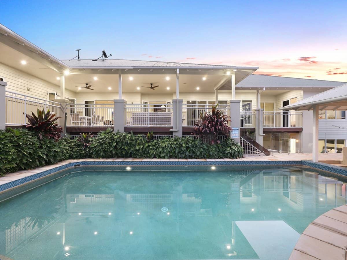 19-21 Stockyard Court, Tallebudgera - Thumbnail 1