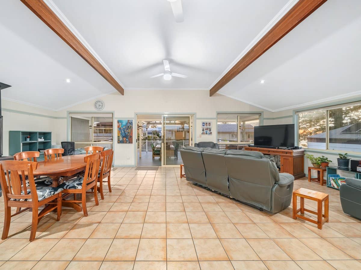 3 Shields Street, REDCLIFFE - Thumbnail 6