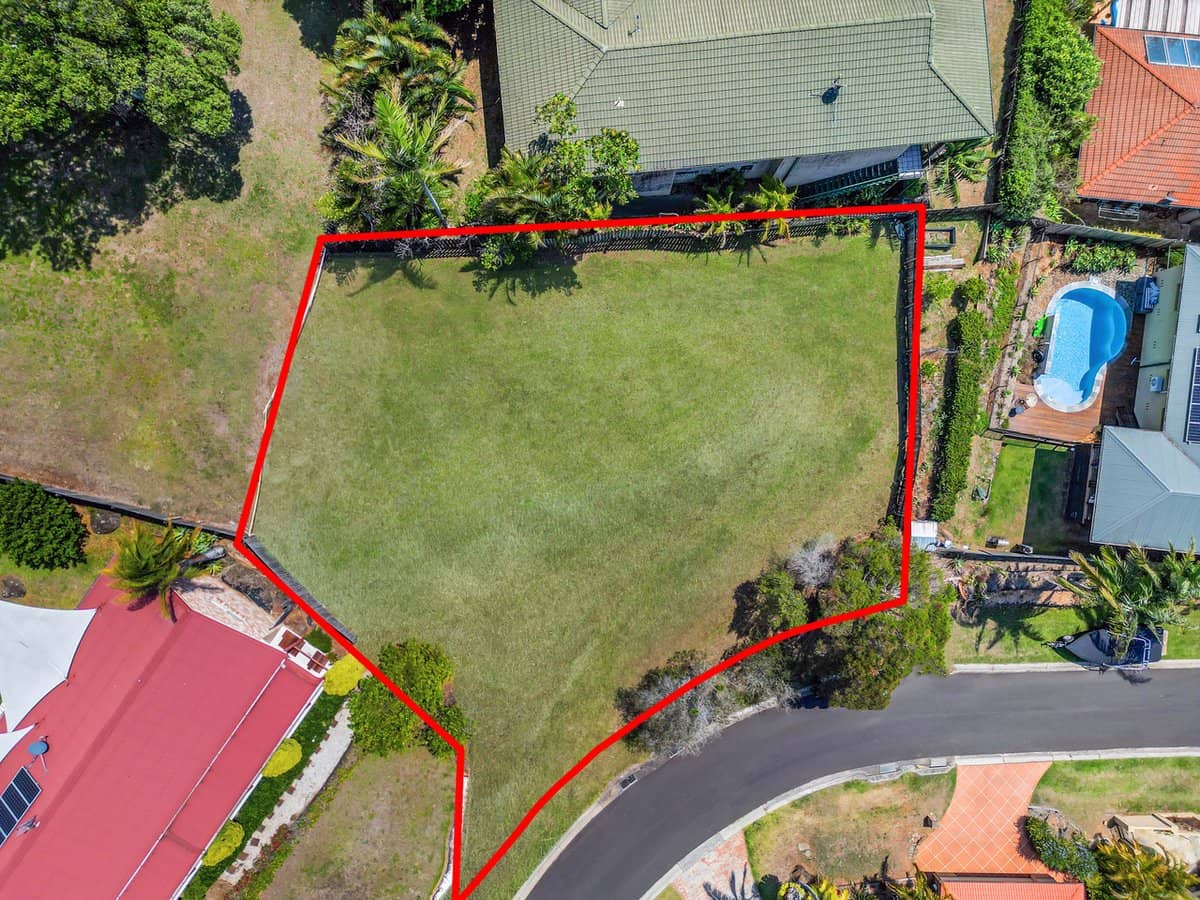 10 Kerry Court, BANORA POINT - Thumbnail 6