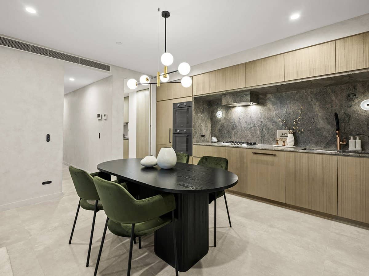 58 The Esplanade, Burleigh Heads - Thumbnail 14