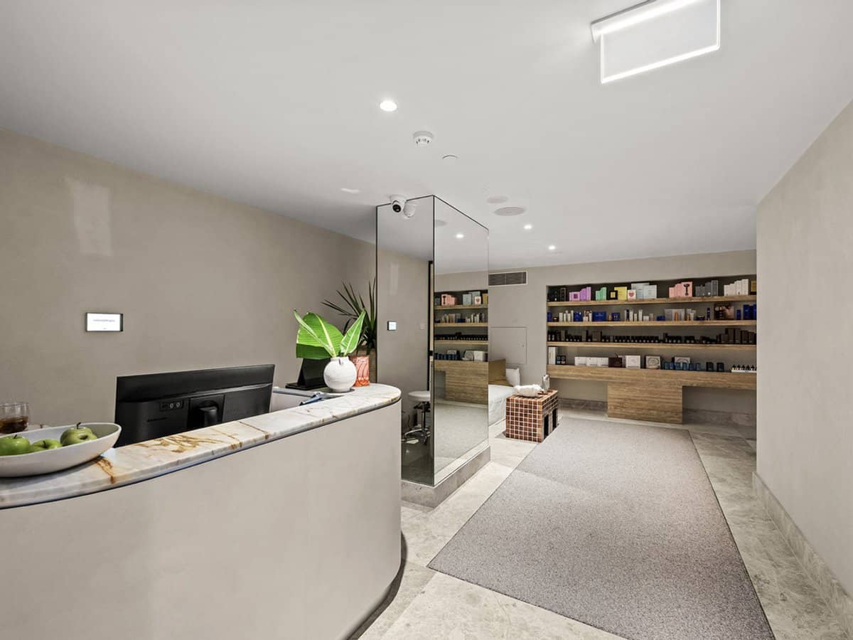 58 The Esplanade, Burleigh Heads - Thumbnail 16