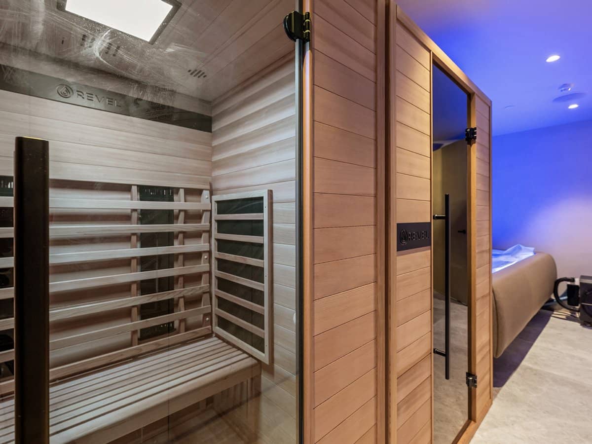 58 The Esplanade, Burleigh Heads - Thumbnail 20