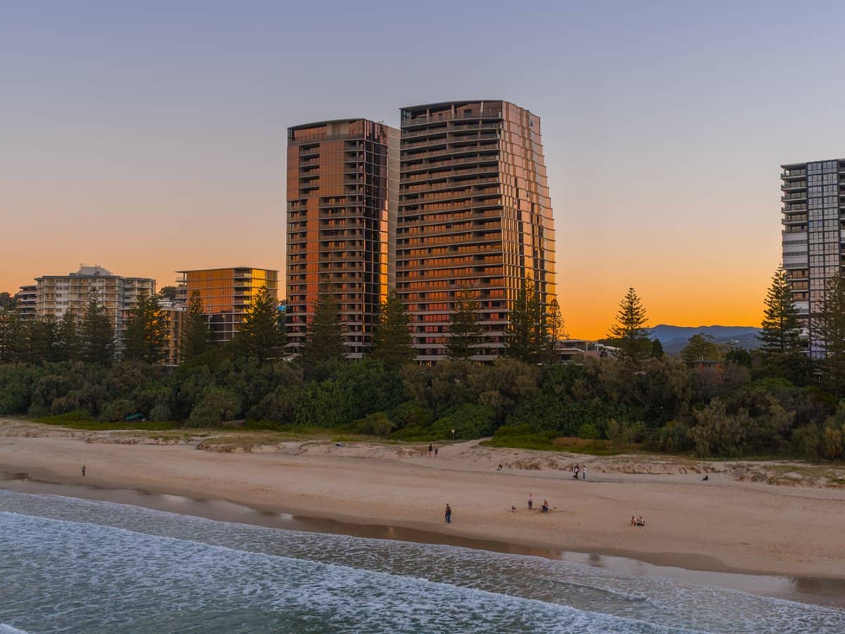 58 The Esplanade, Burleigh Heads - Thumbnail 26