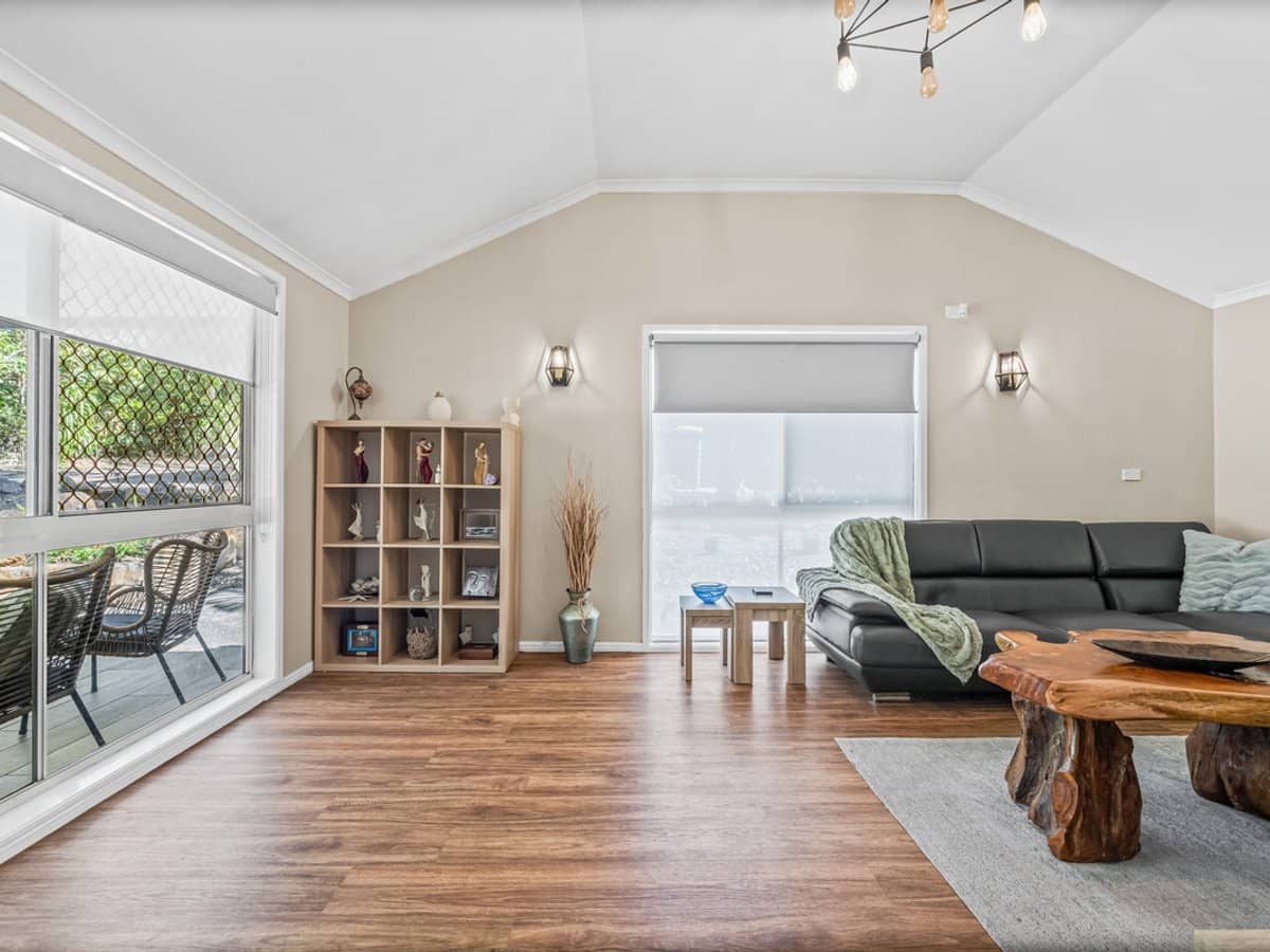 1957 Springbrook Road, SPRINGBROOK - Thumbnail 2