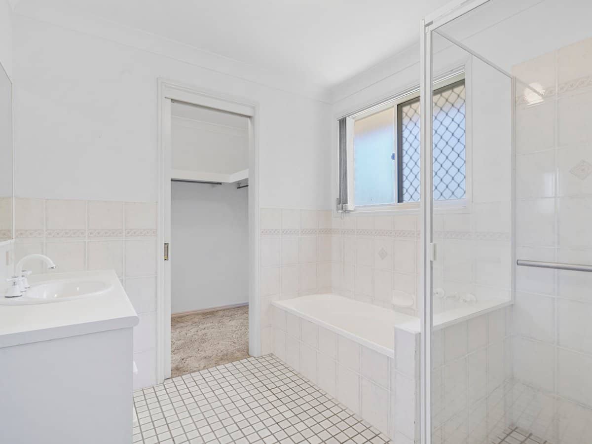 199 Kennedy Drive, TWEED HEADS WEST - Thumbnail 4