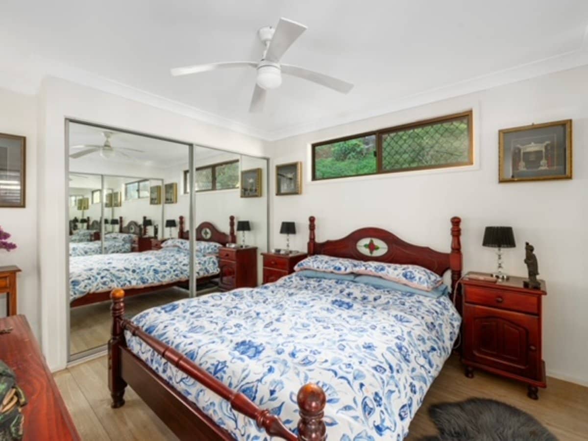 36 Broadwater Esplanade, BILAMBIL HEIGHTS - Thumbnail 8