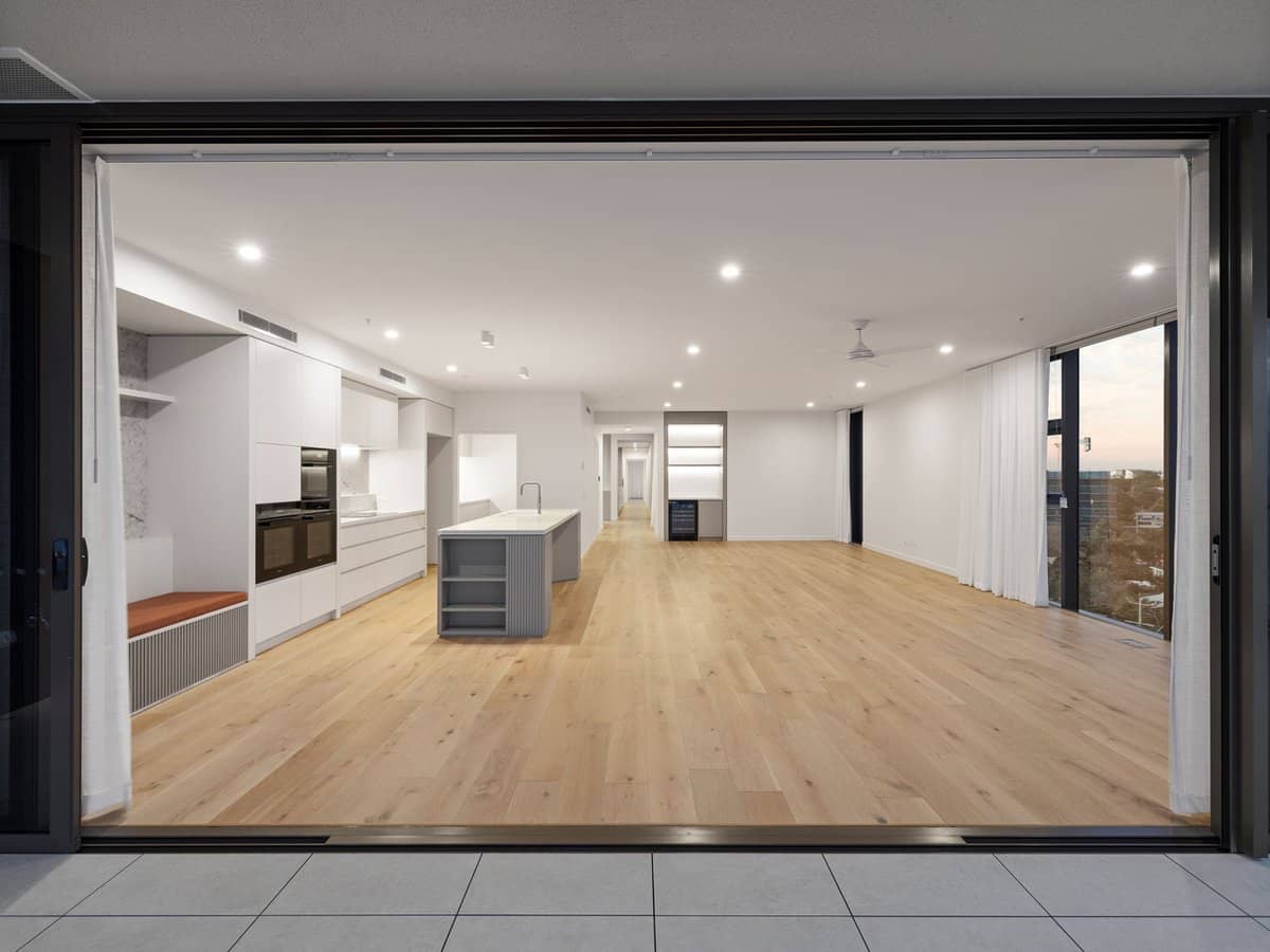 16-20 Woodcliffe Crescent, Woody Point - Thumbnail 15