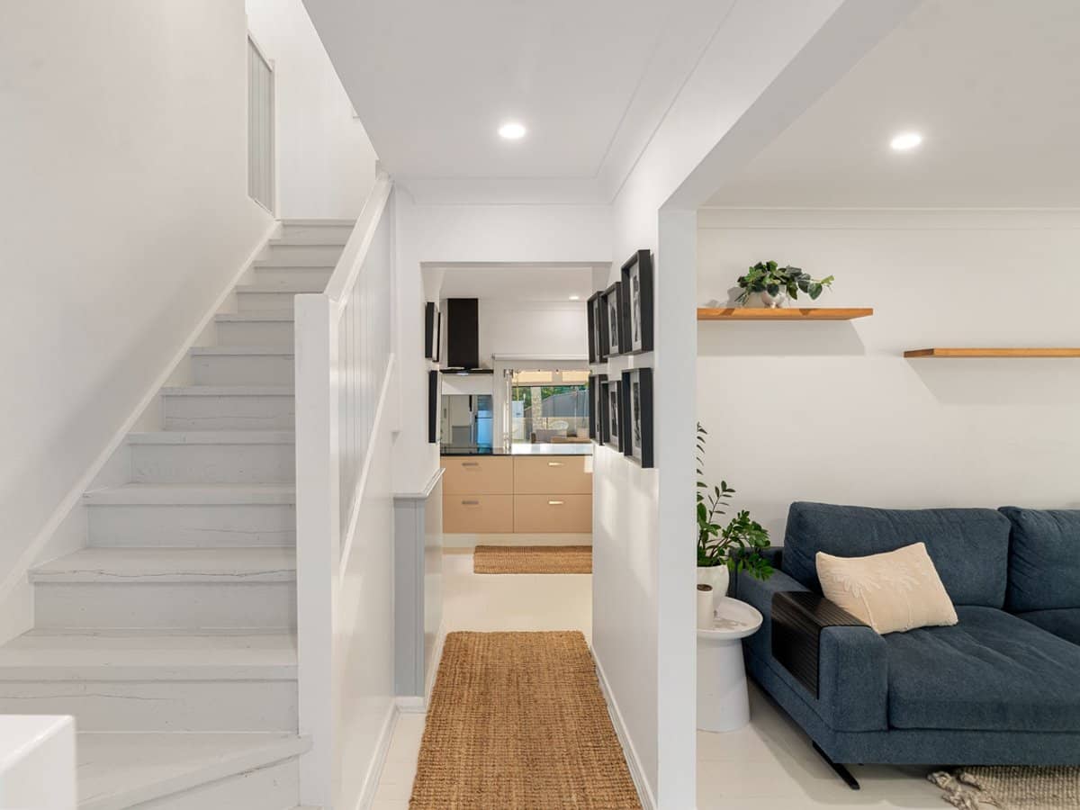 20 Bermuda St, BROADBEACH WATERS - Thumbnail 7