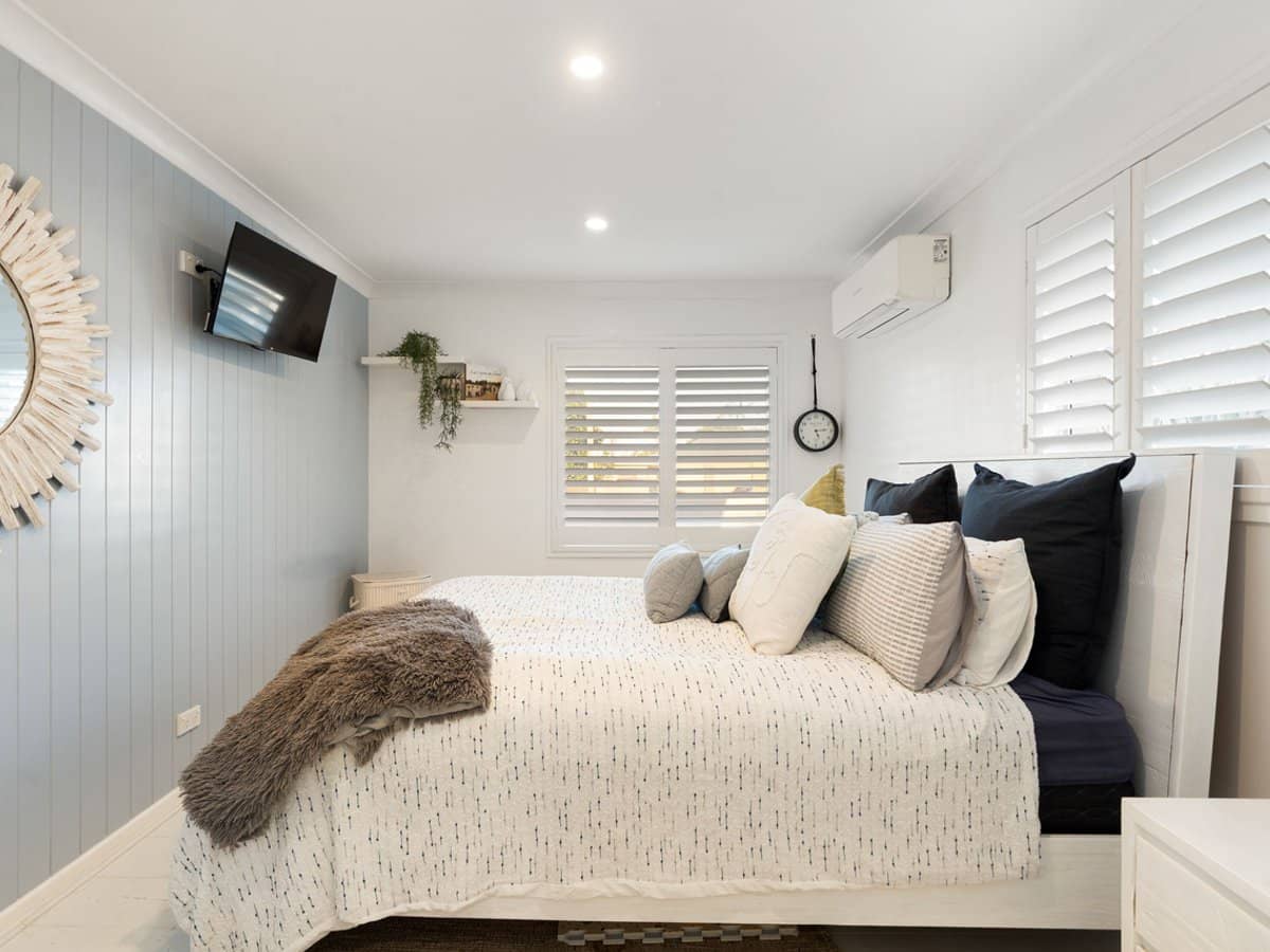 20 Bermuda St, BROADBEACH WATERS - Thumbnail 23