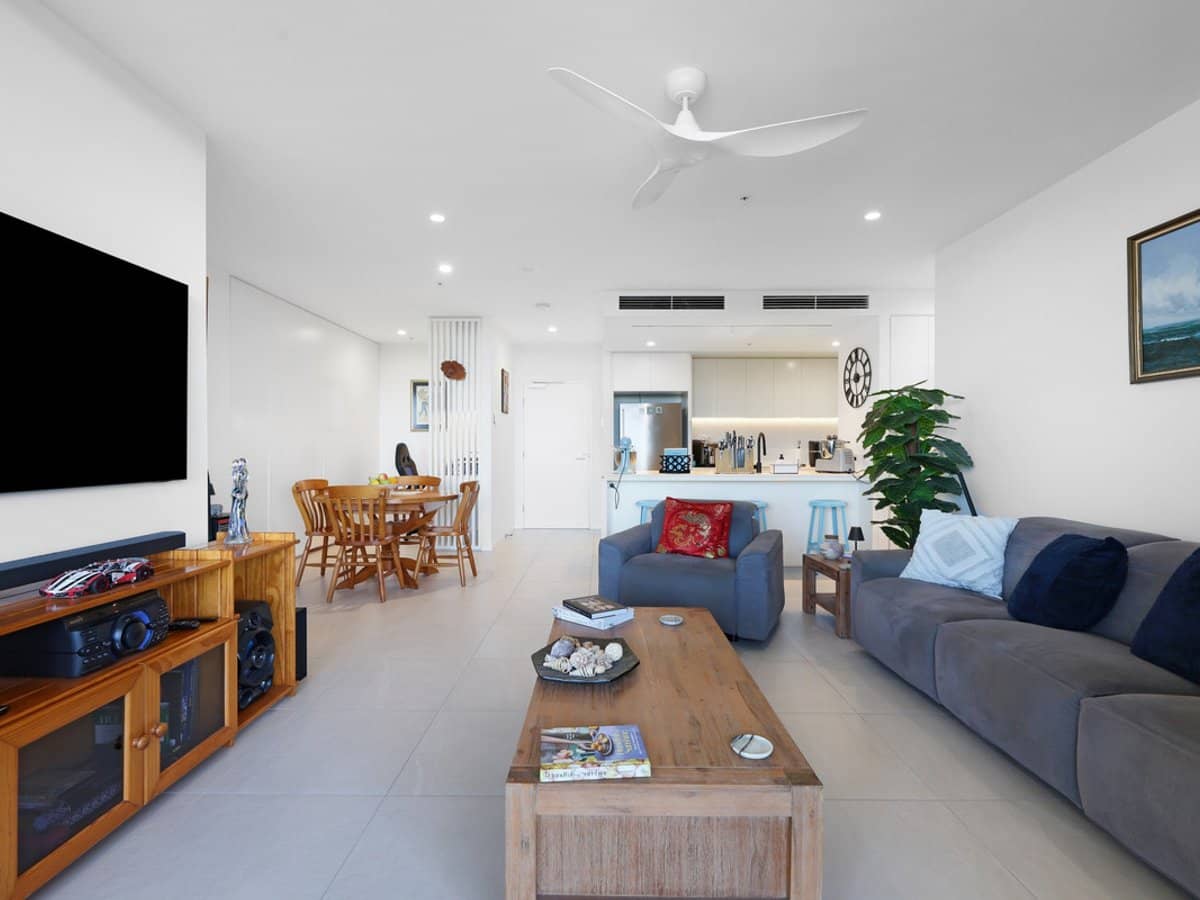 20 Executive Drive, Burleigh Waters - Thumbnail 5