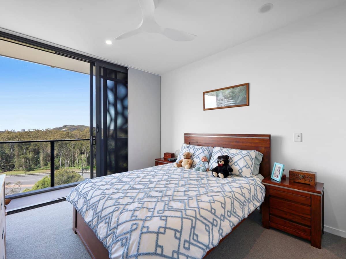 20 Executive Drive, Burleigh Waters - Thumbnail 9