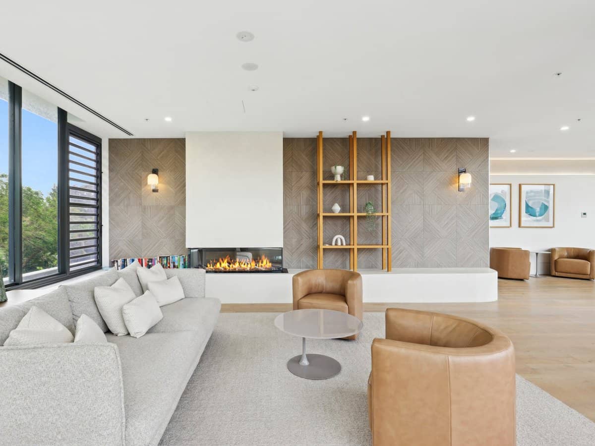 20 Executive Drive, Burleigh Waters - Thumbnail 25