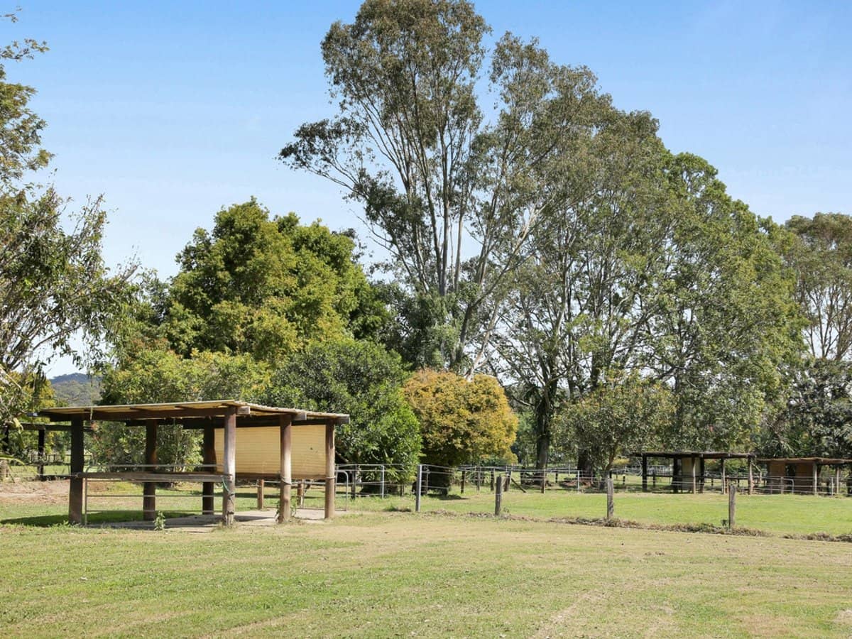 88 Valley Drive, Tallebudgera - Thumbnail 1