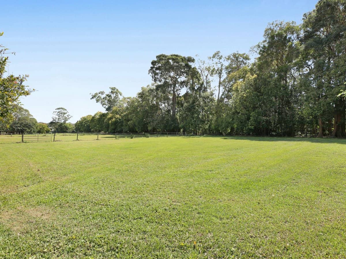 88 Valley Drive, Tallebudgera - Thumbnail 2