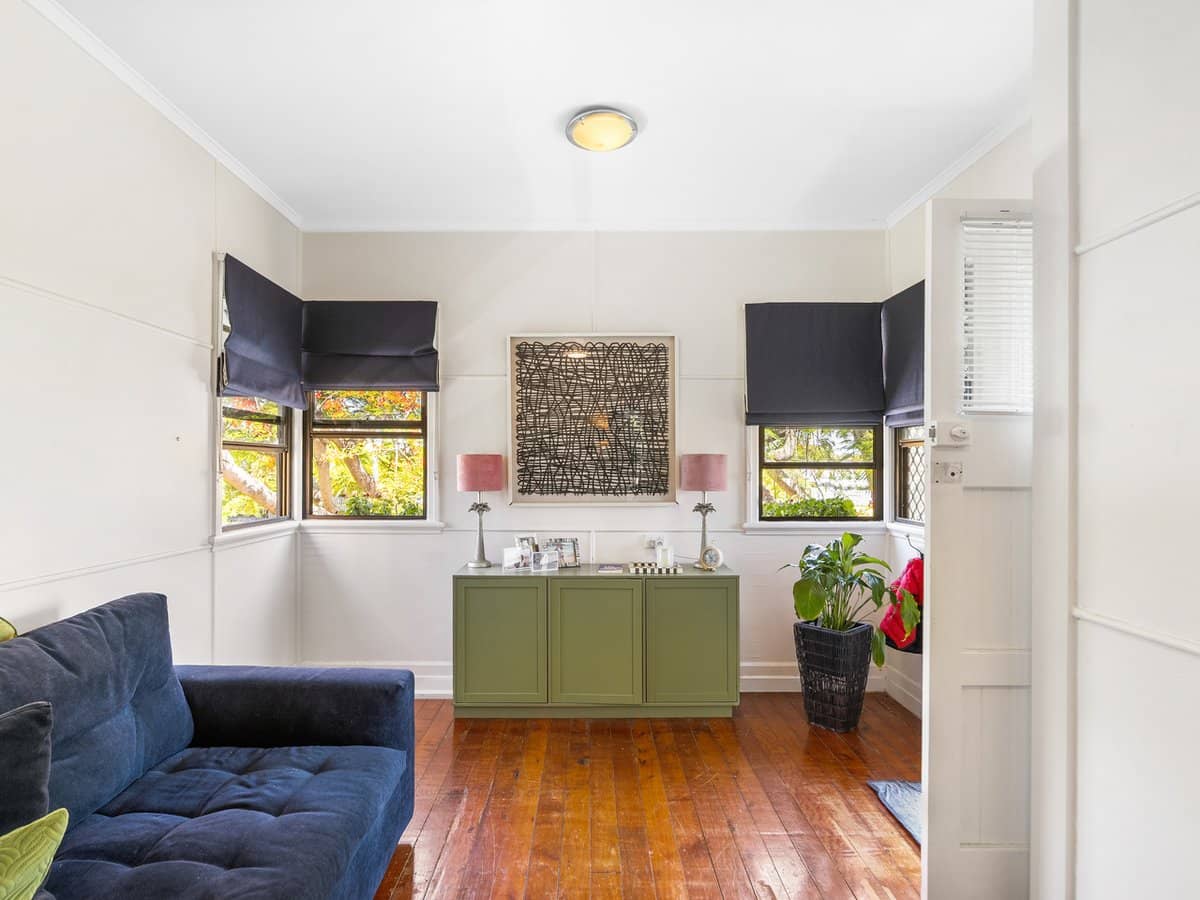 212 Oxley Avenue, MARGATE - Thumbnail 6