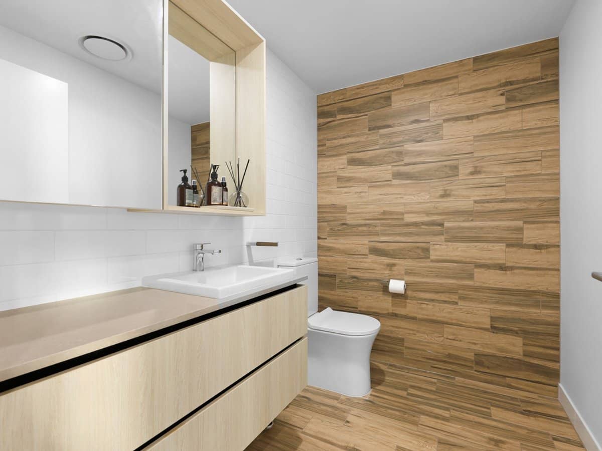 1969-1971 Gold Coast Highway, Burleigh Heads - Thumbnail 21