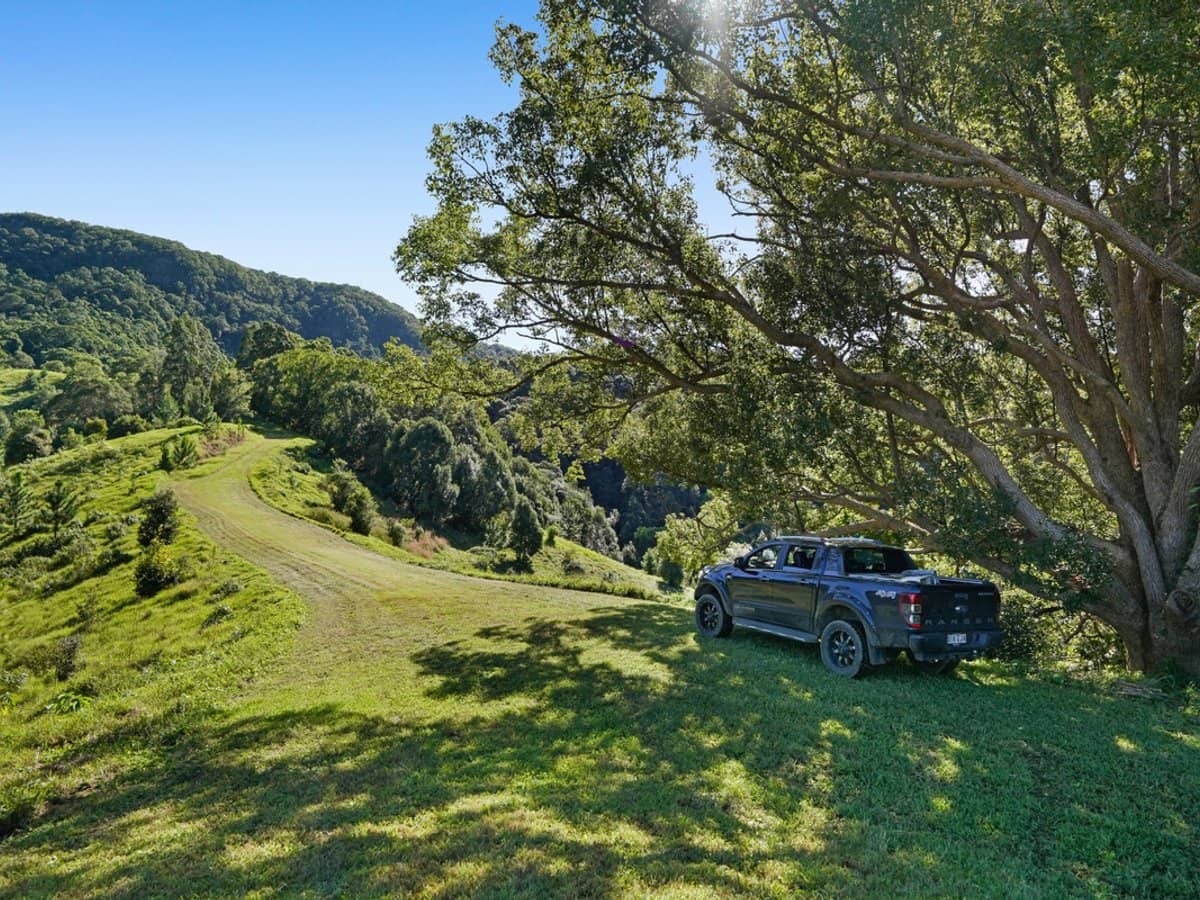 1310 Currumbin Creek Road, Currumbin Valley - Thumbnail 3