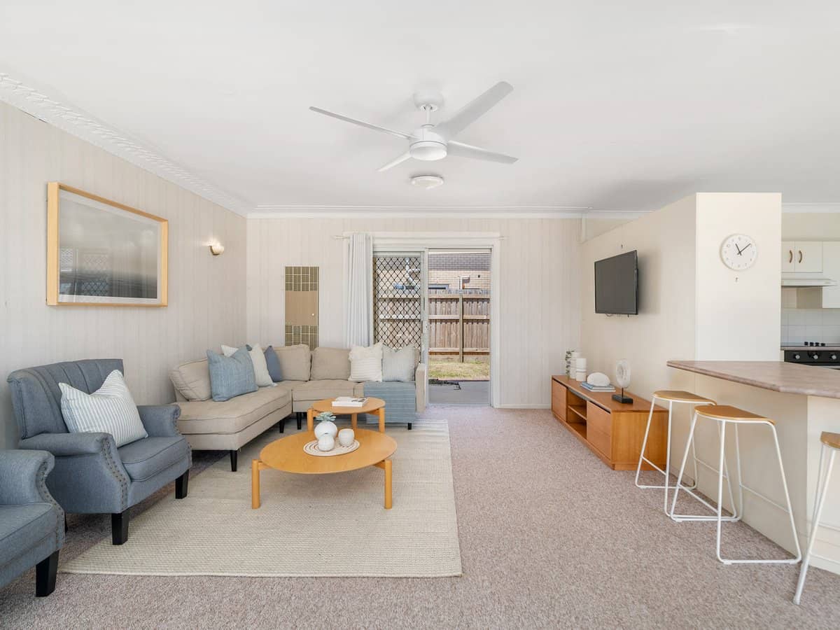 15 Thurecht Parade, SCARBOROUGH - Thumbnail 18