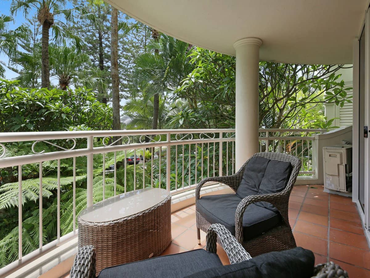 220 The Esplanade, Burleigh Heads - Thumbnail 17