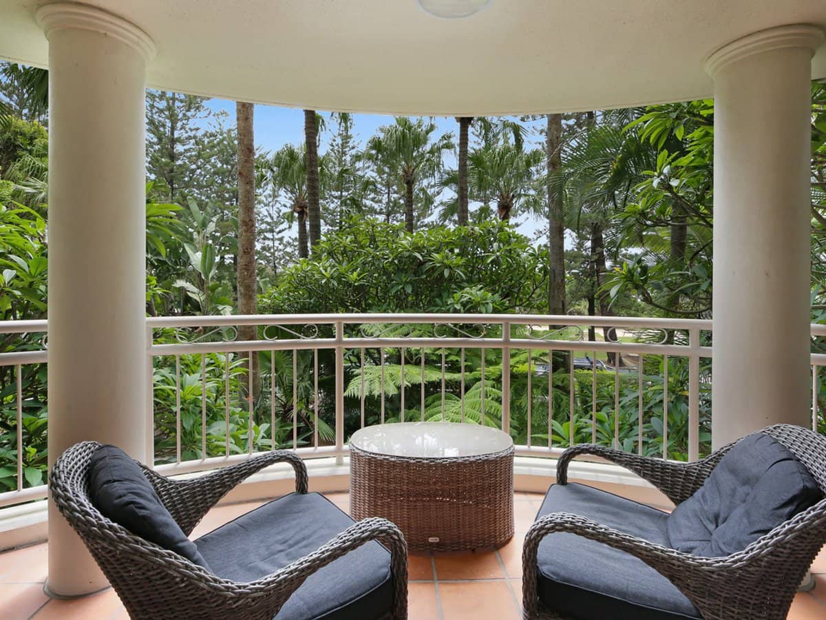 220 The Esplanade, Burleigh Heads - Thumbnail 19