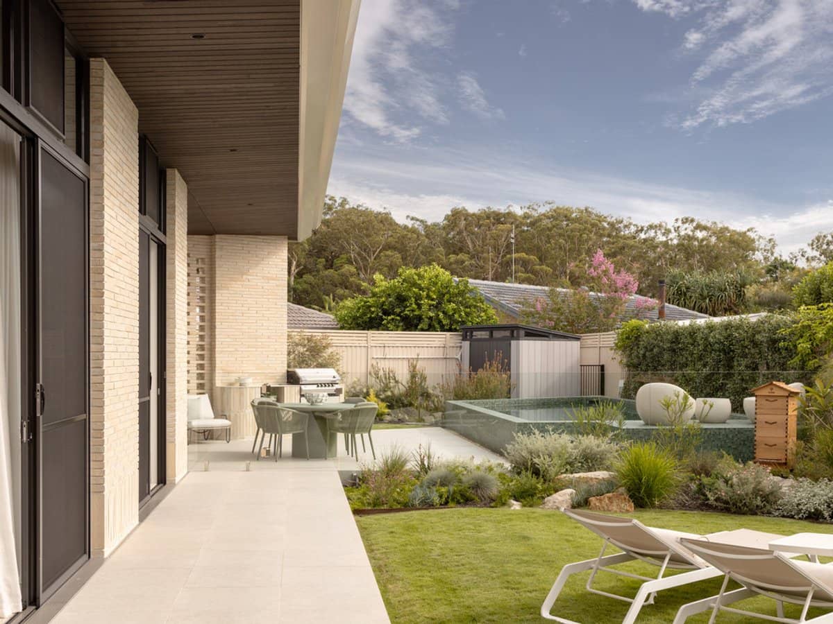 27 Manakin Avenue, Burleigh Waters - Thumbnail 9