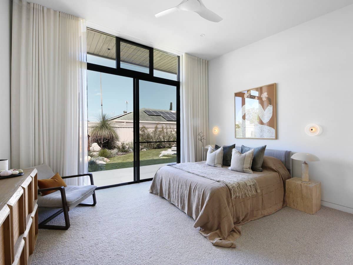 27 Manakin Avenue, Burleigh Waters - Thumbnail 12