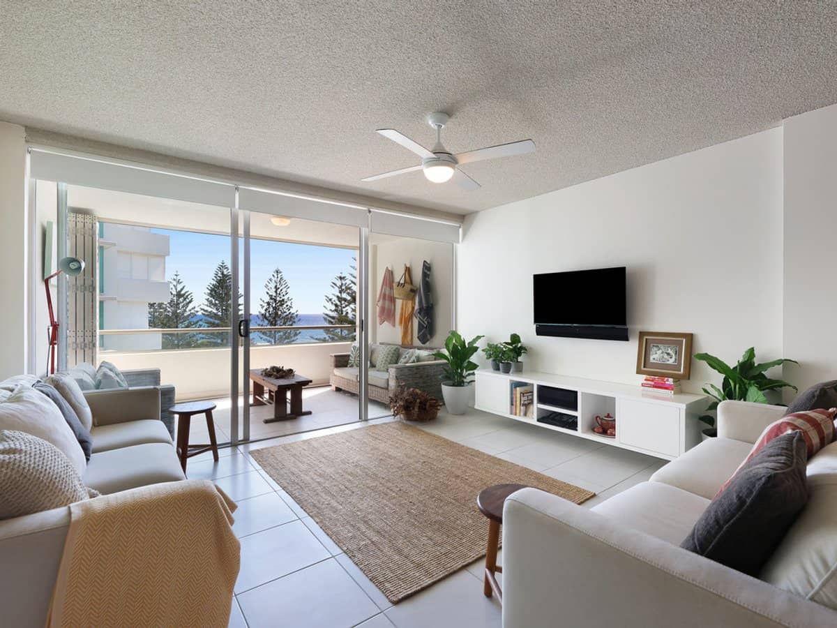 100 The Esplanade, Burleigh Heads - Thumbnail 5