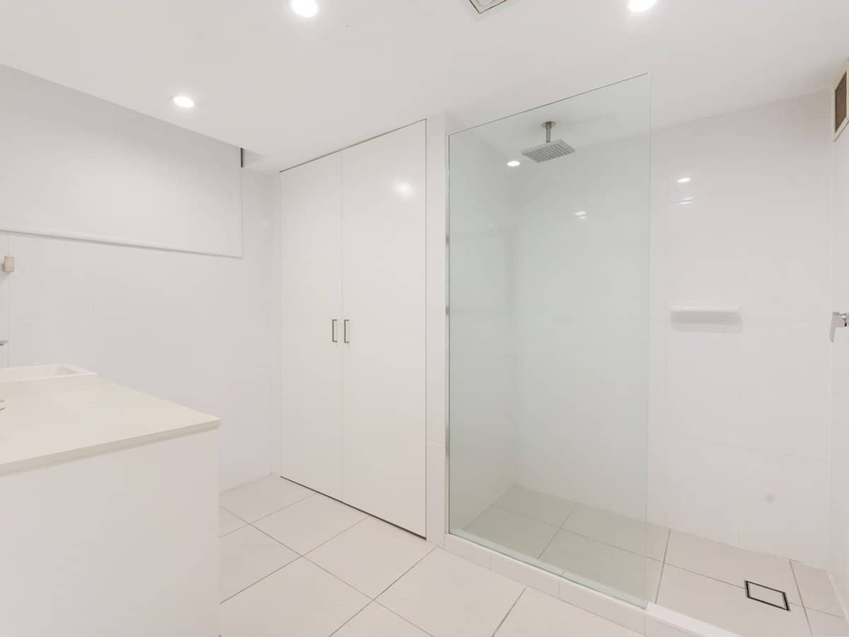 100 The Esplanade, Burleigh Heads - Thumbnail 16