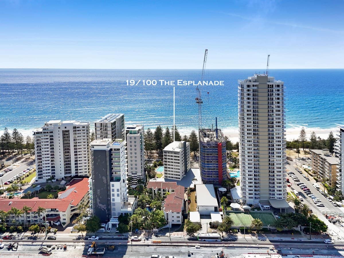 100 The Esplanade, Burleigh Heads - Thumbnail 22