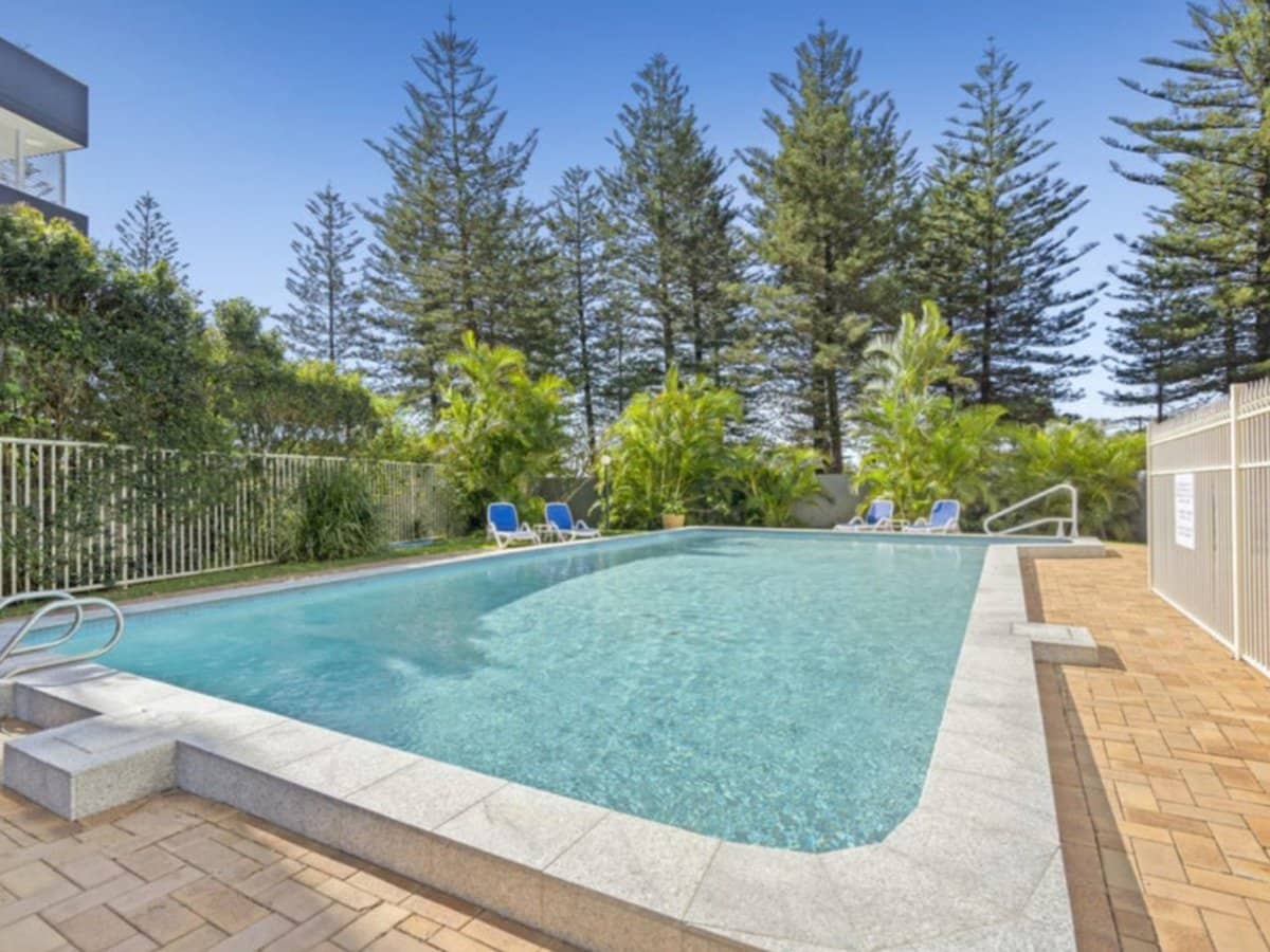 100 The Esplanade, Burleigh Heads - Thumbnail 26