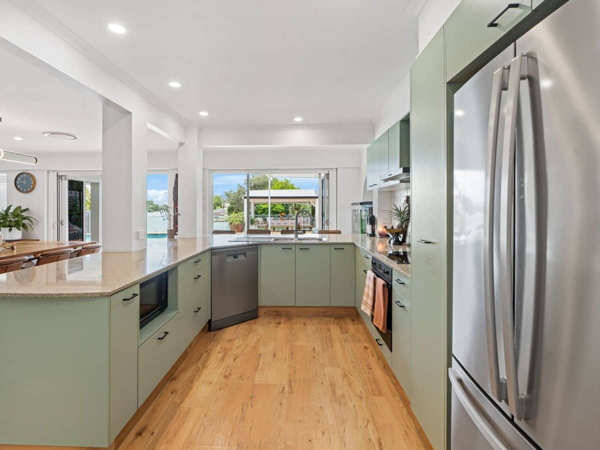 5 Fiesta Avenue, ISLE OF CAPRI - Thumbnail 11