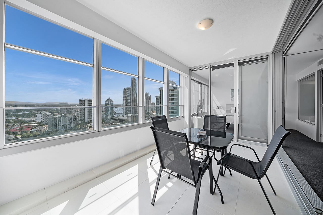 9 Hamilton Avenue, SURFERS PARADISE - Thumbnail 10