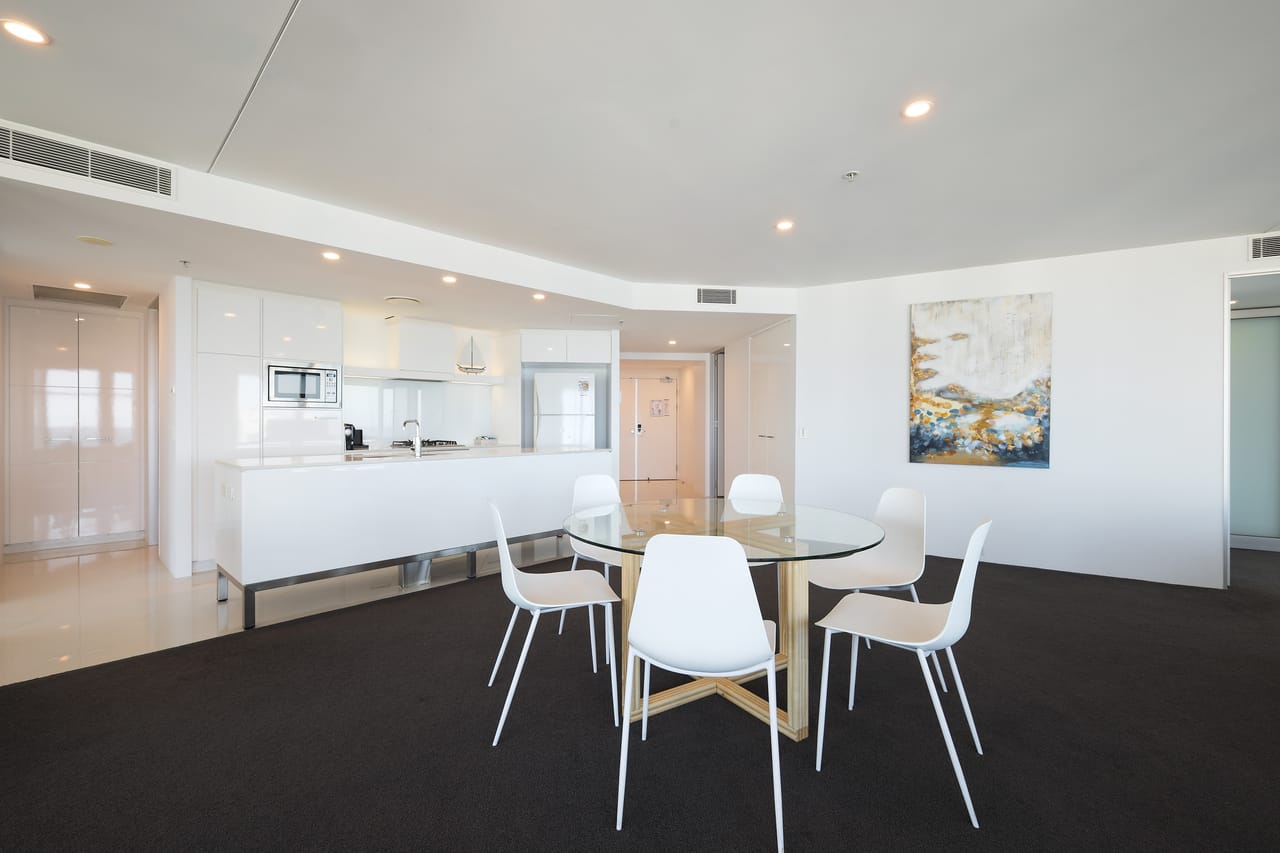 9 Hamilton Avenue, SURFERS PARADISE - Thumbnail 9