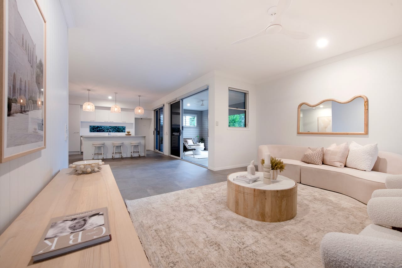 17 Francis Street, MERMAID BEACH - Thumbnail 5