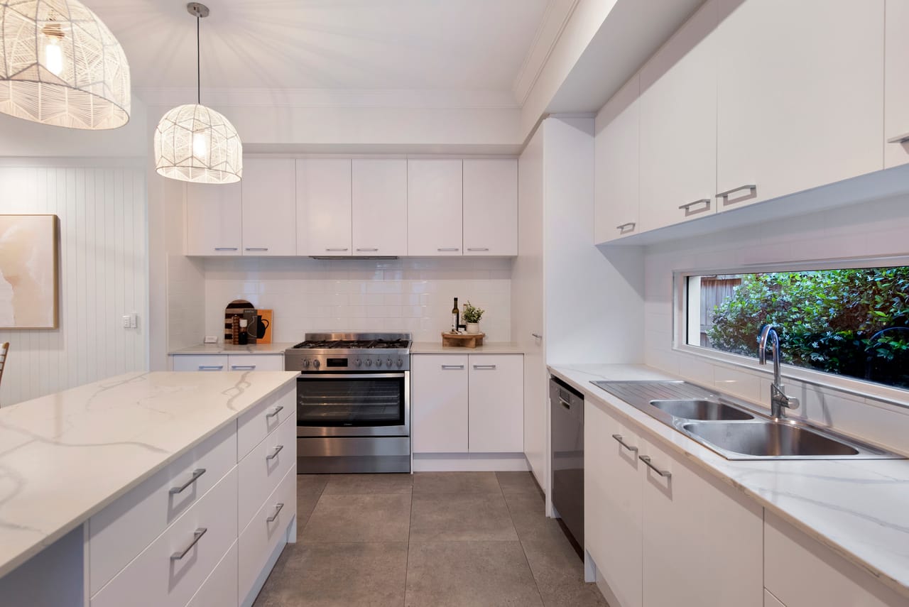 17 Francis Street, MERMAID BEACH - Thumbnail 6