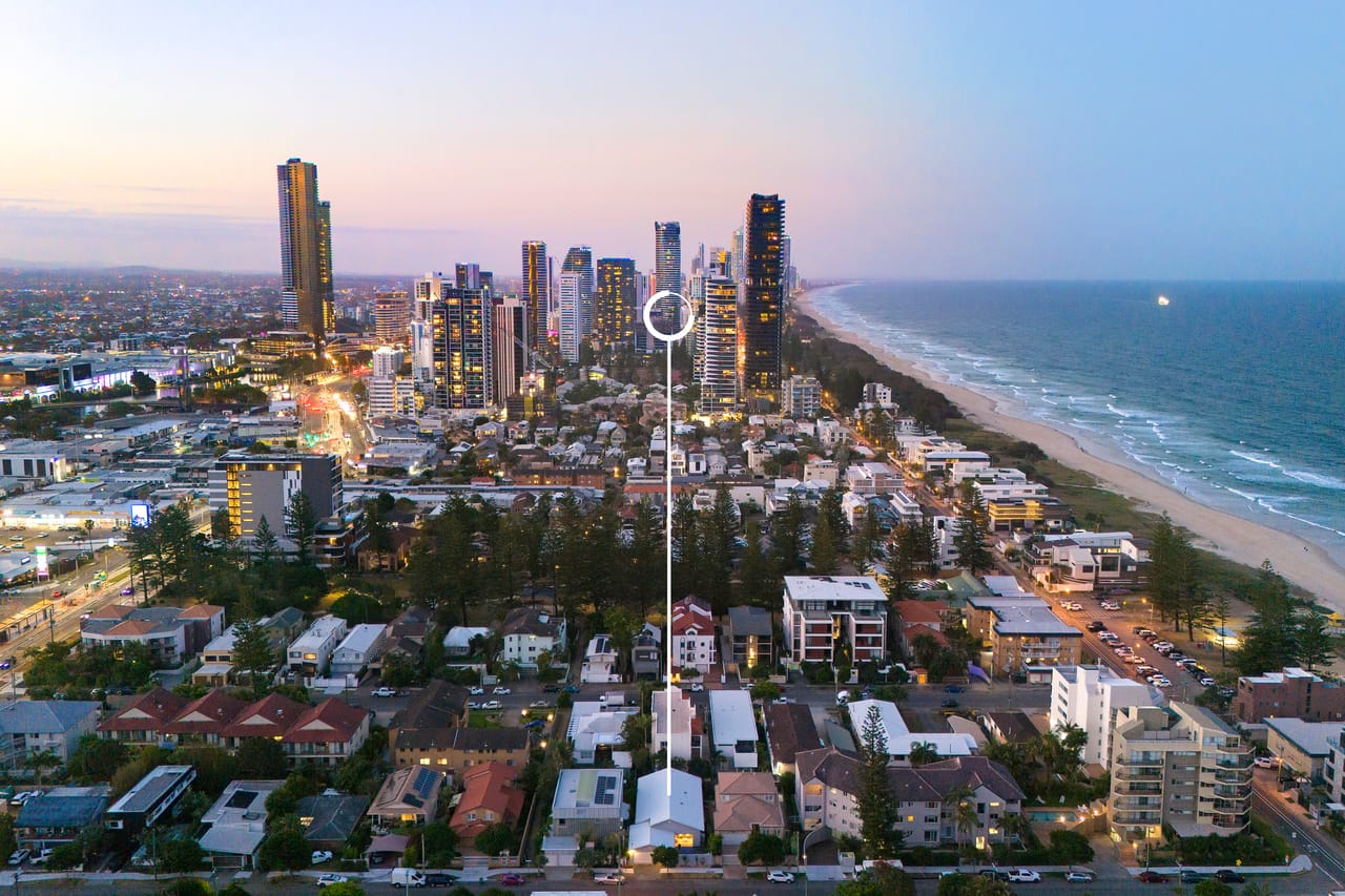 17 Francis Street, MERMAID BEACH - Thumbnail 13