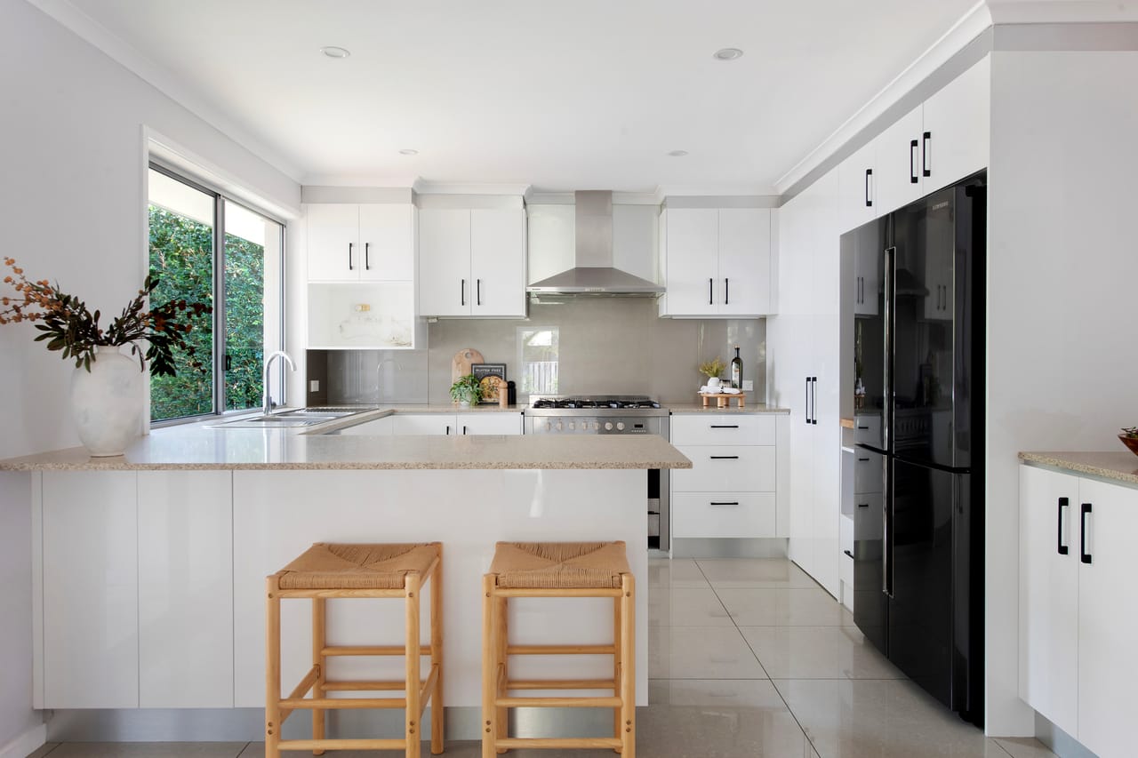 321 Rio Vista Boulevard, MERMAID WATERS - Thumbnail 4