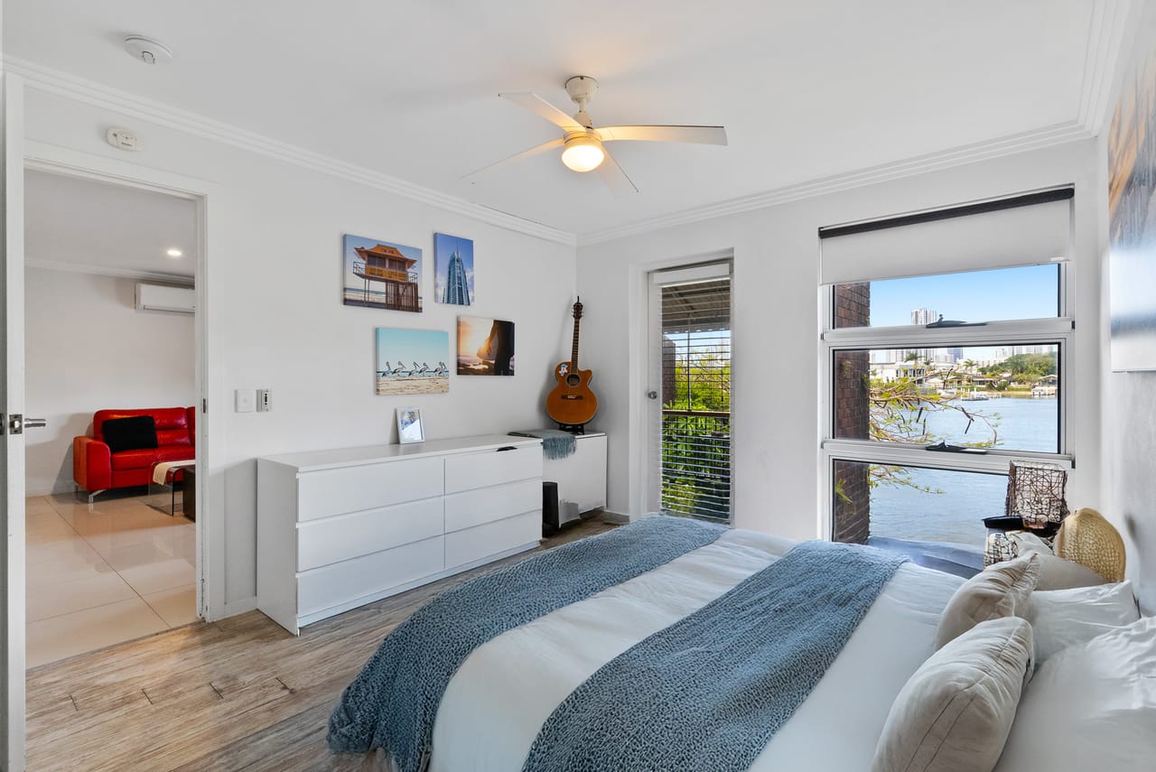 47 Hooker Boulevard, BROADBEACH WATERS - Thumbnail 6